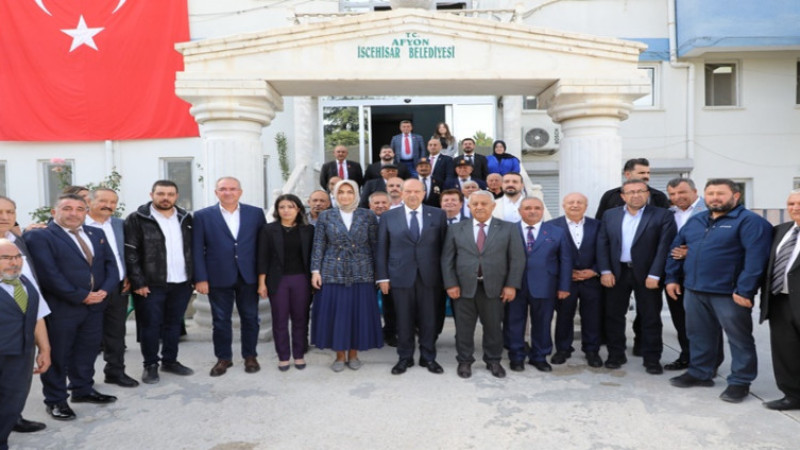 KKTC Cumhurbaşkanı Ersin Tatar İscehisar’ı ziyaret etti