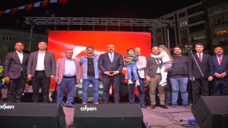 Ali Kınık'tan Afyonkarahisar konseri