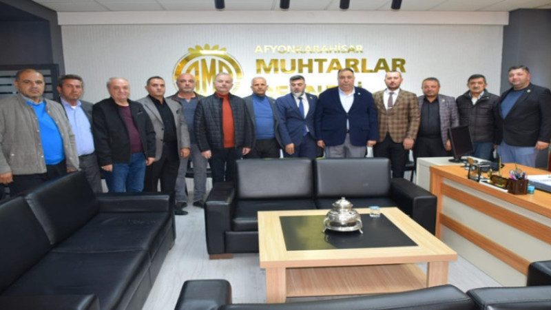 İYİ Parti Afyonkarahisar Teşkilatı, Muhtarlar Gününü coşkuyla kutladı