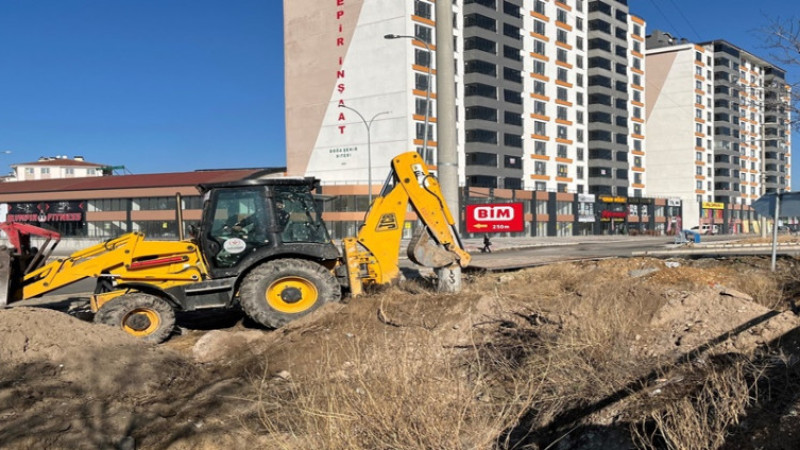 Erkmen’de yaya üst geçidinin inşaatına başlandı