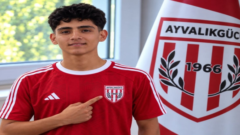 EGE FK’dan profesyonel kulüplere 3 transfer 