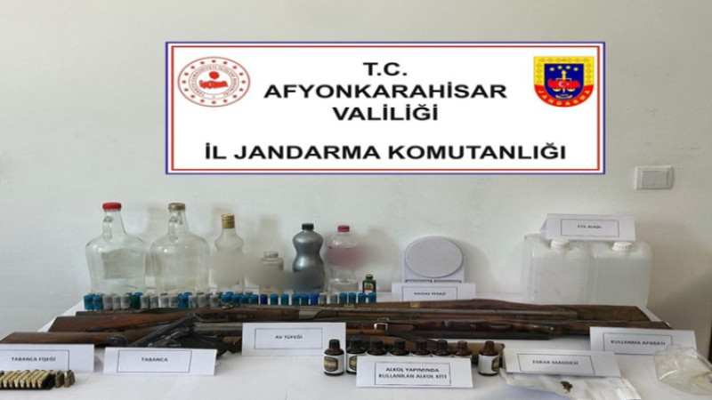 Jandarma tarafından kaçak/sahte alkol baskını yapıldı