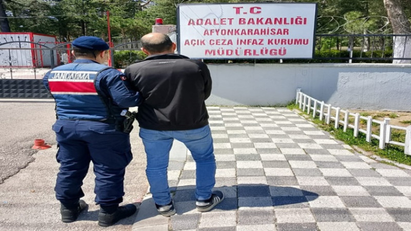 Uyuşturucu madde bulundurmak suçundan aranan şahıs yakalandı
