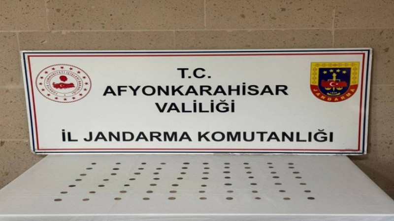 İhsaniye'de 70 tane kaçak sikke ele geçirildi