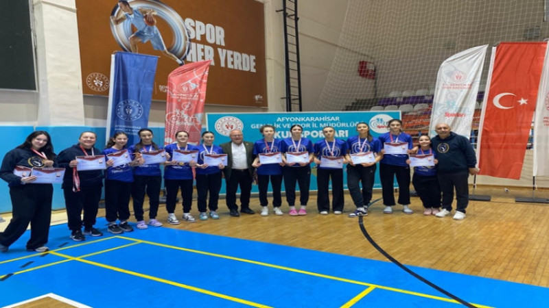 Okul Sporları Yıldızlar Basketbol Müsabakaları gerçekleştirildi